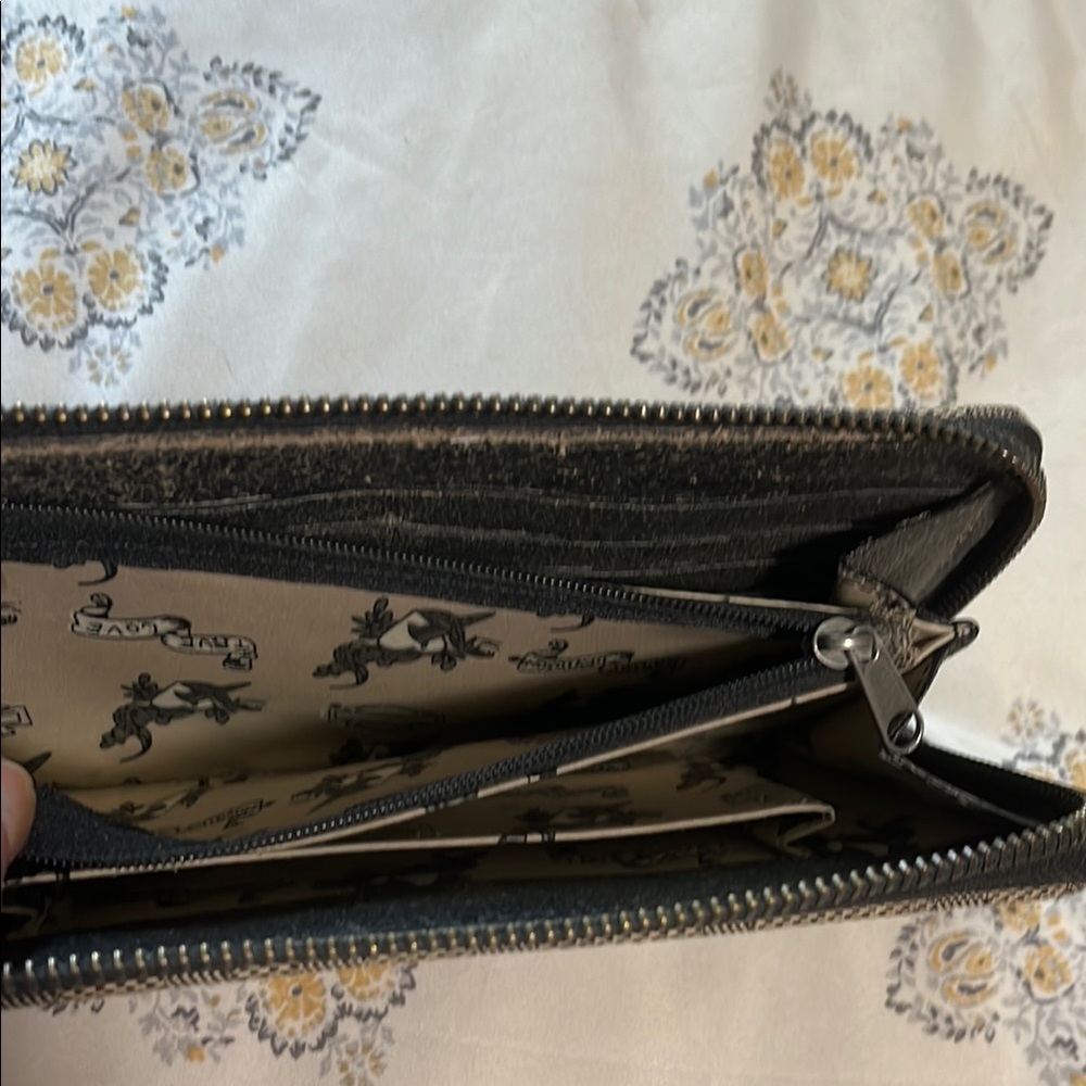 Harley-Davidson Tan & Brown Jacquard Wallet-Wristlet - Picture 5 of 10